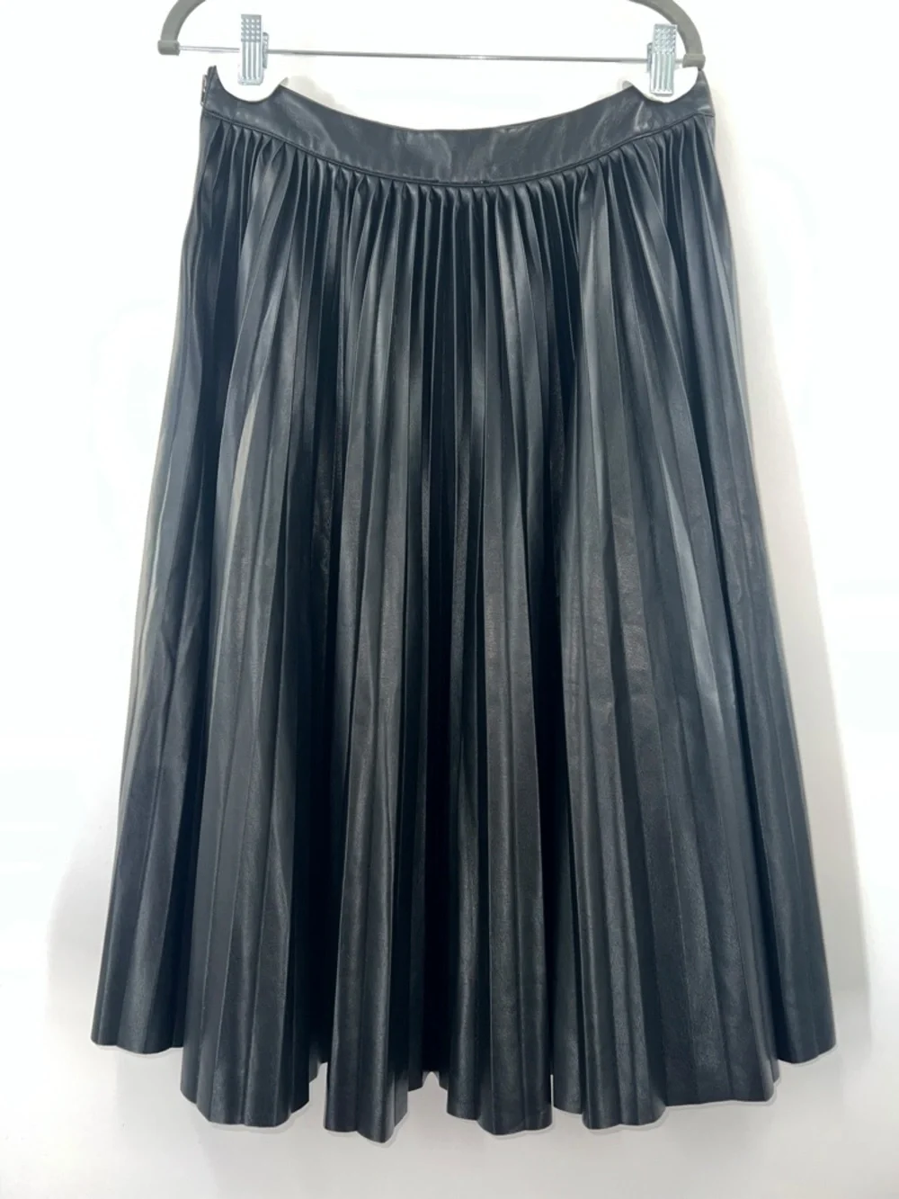 Johnny Was NWT Emmi Vegan Leather Pleated Midi Skirt in Black size 10